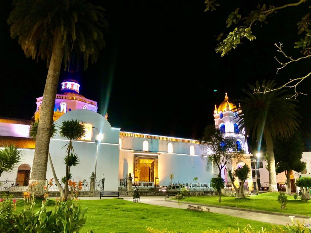 Golden Rest Latacunga Otel Dış mekan fotoğraf