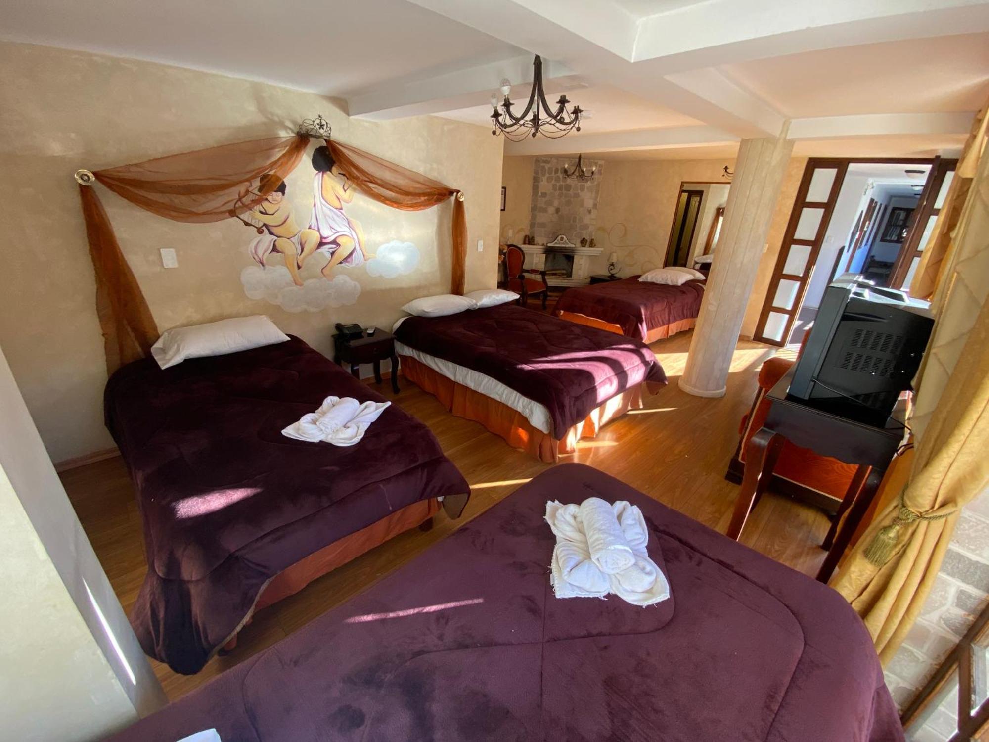 Golden Rest Latacunga Otel Dış mekan fotoğraf