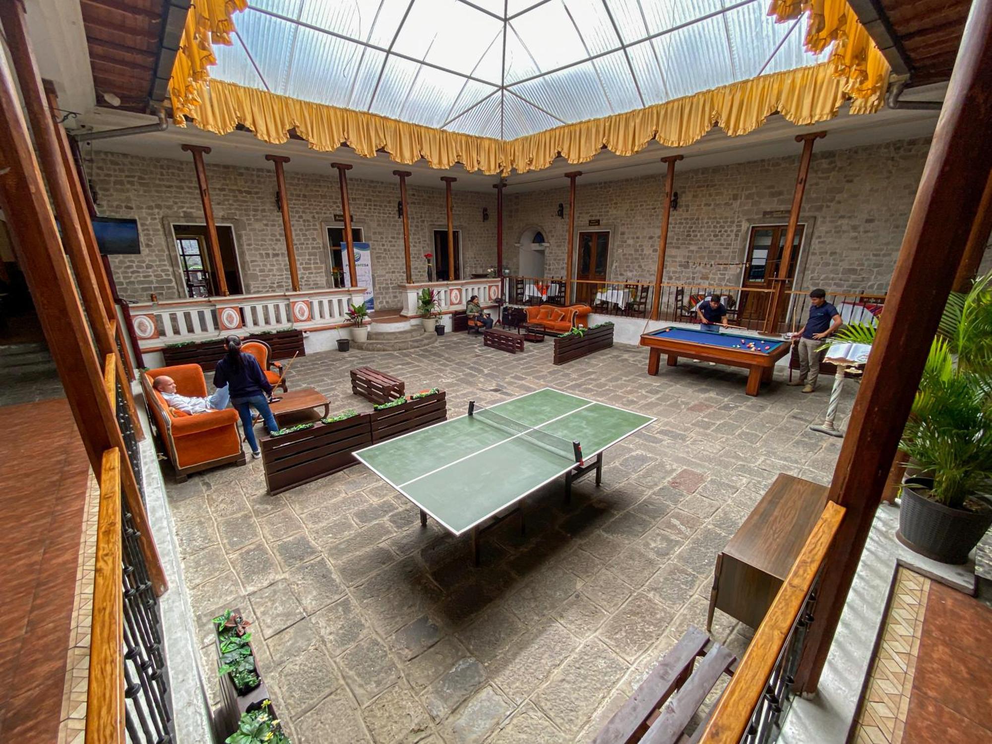 Golden Rest Latacunga Otel Dış mekan fotoğraf